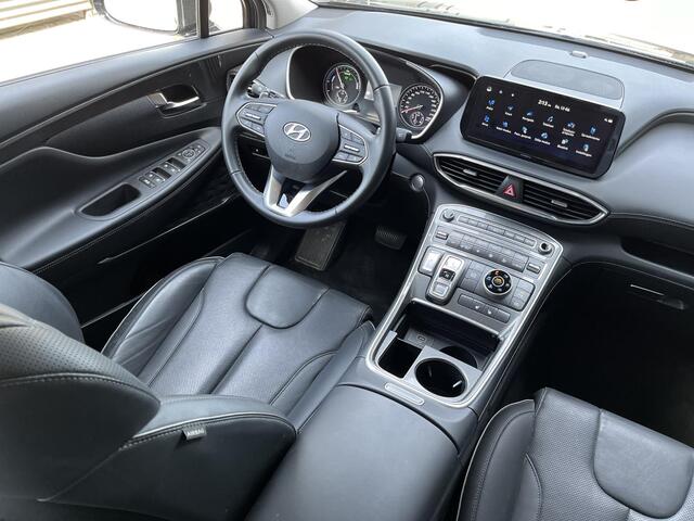 Hyundai SANTA FE 1.6 T-GDI PHEV 265 PK Comfort Smart 7p. | 7-Persoons | Vol lederen bekleding | Full map Navi & Multimedia Apple Carplay / Android Auto |