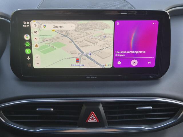 Hyundai SANTA FE 1.6 T-GDI PHEV Plug-in Premium Plus Sky Automaat / HUD / Trekhaak afneembaar / Glazen schuif- en kanteldak / Trekgewicht 1350 kg / Rondomzicht camera / Stuur-, Stoel en Achterbankverwarming / Elektrische achterklep /