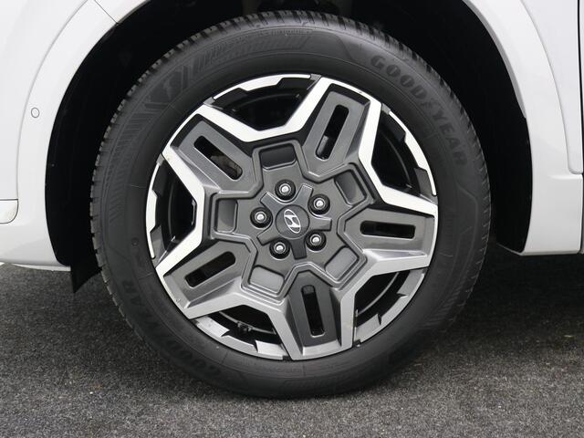 Hyundai SANTA FE 1.6 T-GDI PHEV Premium Plus Sky / Dealeronderhouden / Glazen Schuif- en Kanteldak / Stoelventilatie / Stuur-,Stoel en Achterbankverwarming / Rondomzichtcamera /