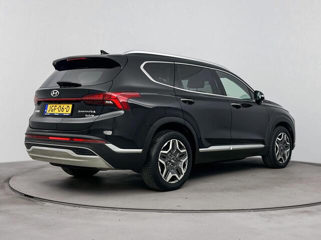Hyundai SANTA FE 1.6 T-GDI HEV Premium Plus Sky 7p. | Panorama schuif/kanteldak | 7persoons | lederen bekleding | Navigatie, Apple Carplay Androidauto |