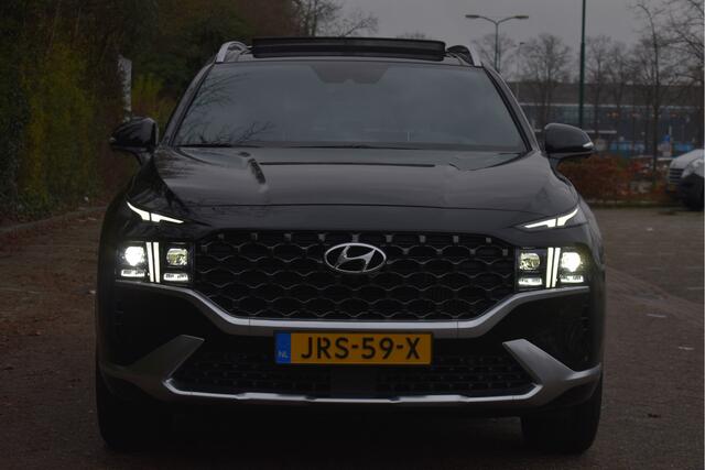 Hyundai SANTA FE 1.6 T-GDI PHEV Premium Plus Sky 265 pk | Zeer vol | Afn.trekhaak | Pano.dak | Keyless | HUD | Leder | Stoelventilatie | 360 gr.camera | Historie