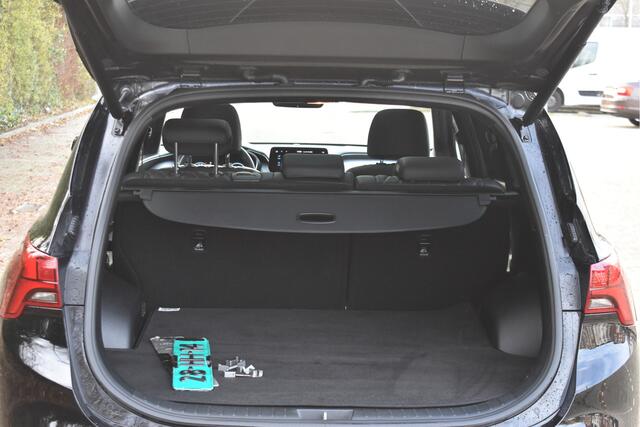 Hyundai SANTA FE 1.6 T-GDI PHEV Premium Plus Sky 265 pk | Zeer vol | Afn.trekhaak | Pano.dak | Keyless | HUD | Leder | Stoelventilatie | 360 gr.camera | Historie