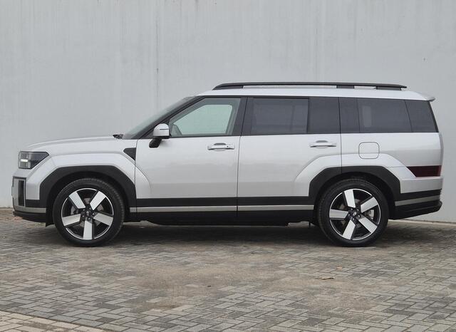 Hyundai SANTA FE 1.6 T-GDI PHEV Comfort Smart 4WD 7p. Automaat / 7 Persoons / Adaptief CC / Apple Carplay Android Auto / Stuur- en Stoelverwarming / Achteruitrijcamera / Elektrische achterklep / Keyless Entry/Start /