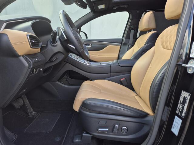 Hyundai SANTA FE 1.6 T-GDI PHEV Premium Plus Sky Automaat 5P. / Fabrieksgarantie tot 11-2027 / Trekhaak afneembaar / Dealer onderhouden / Trekgewicht 1.350 kg / head-up display / Panorama schuifdak / Stuur-, stoel- en achterbankverwarming / Apple Carplay Android / Rondomz