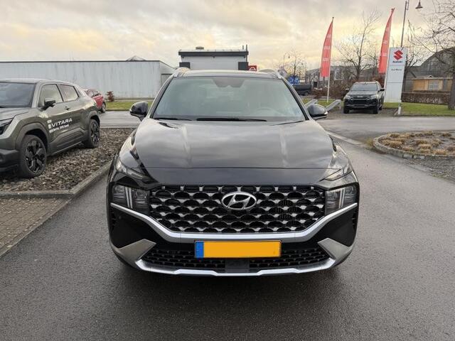 Hyundai SANTA FE 1.6 T-GDI HEV PREMIUM SKY AUT. Trekhaak | Pano | Leder | Stoelventilatie