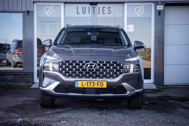 Hyundai SANTA FE 1.6 T-GDI HEV Premium Sky 7pers. 360° I Stoelkoeling I Krell-audio I Trekhaak I NL-auto I 1e-eig. I Dealer-o.h.