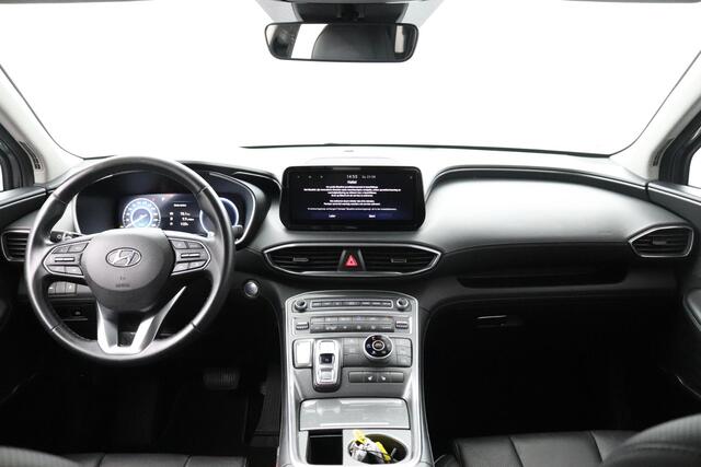 Hyundai SANTA FE 1.6 T-GDI PHEV Comfort Smart AWD | 265PK | Trekhaak | Stoelverwarming | Premium Audio | Aanhangwagen geremd 1350 kg |