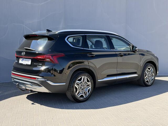 Hyundai SANTA FE 1.6 T-GDI PHEV Comfort Smart / Dealer onderhouden / Fabrieksgarantie tot 03-2028 / 1.350 kg trekhaak Afneembaar / Navigatie / Dodehoek Detectie / Camera / Elektr. Stoelen / Stoelverwarming / Krell Audio /