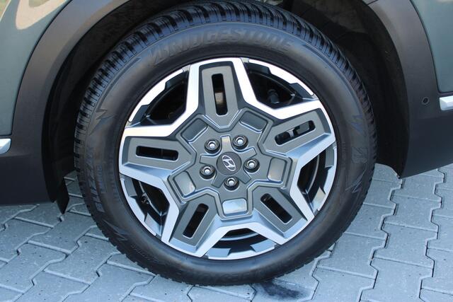 Hyundai SANTA FE 1.6 T-GDI PHEV Premium 4WD | Incl. 12 maanden garantie | Trekhaak afneembaar | Stoelverwarming voor/achter | Stuurverwarming | Memory seat | Head-up display | KRELL audio | Adaptieve cruise control | Climate control |