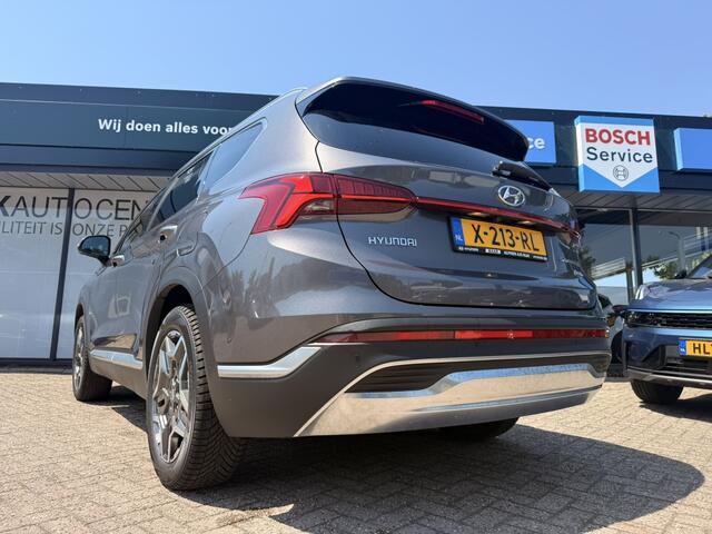 Hyundai SANTA FE 1.6 T-GDI PHEV Premium Sky 7p | Pano | 360 | Leer