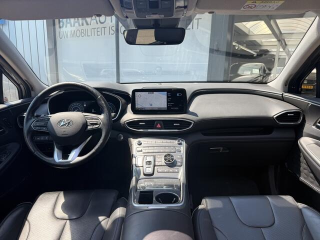 Hyundai SANTA FE 1.6 T-GDI PHEV Premium Sky 7p | Pano | 360 | Leer