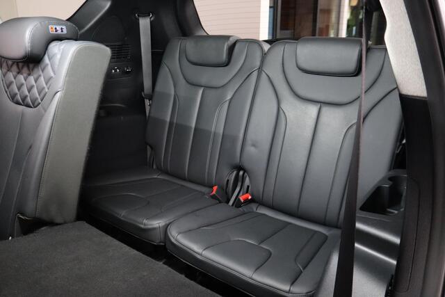 Hyundai SANTA FE 1.6 T-GDI PHEV Comfort Smart 7-Persoons Trekhaak, Volleder, ACC, Apple CarPlay / Android Auto