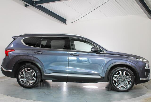 Hyundai SANTA FE 1.6 T-GDI PHEV Comfort Smart 7-Persoons Trekhaak, Volleder, ACC, Apple CarPlay / Android Auto
