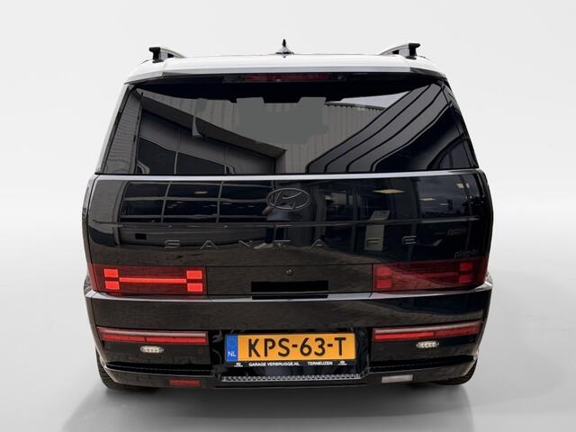 Hyundai SANTA FE 1.6 T-GDI PHEV Black line 6 zits | Elek. trekhaak | full options | Leder | Captain seats