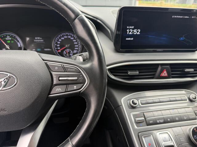 Hyundai SANTA FE 1.6 T-GDI PHEV Premium 5p / Afneembare Trekhaak 1.350 kg / Stoelverwarming / Stuurwielverwarming / Apple Carplay / Adaptieve Cruise Control / KRELL Geluidsinstallatie