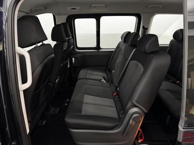 Hyundai Staria 1.6 T-GDI 2WD HEV Comfort 9 Persoons Camera, Navi, Elektrische stoelen, Keyless start, 12V BATT, Winterpakket, 5 jaar garantie