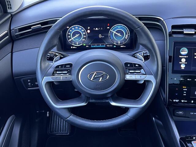 Hyundai TUCSON 1.6 T-GDI PHEV Comfort Smart Sky 4WD / Dealer onderhouden / Schuif-kanteldak / Elektr. klep / Trekgewicht 1.350 kg / Adapt. CC / Apple Carplay Android / All Seasonbanden 19" /