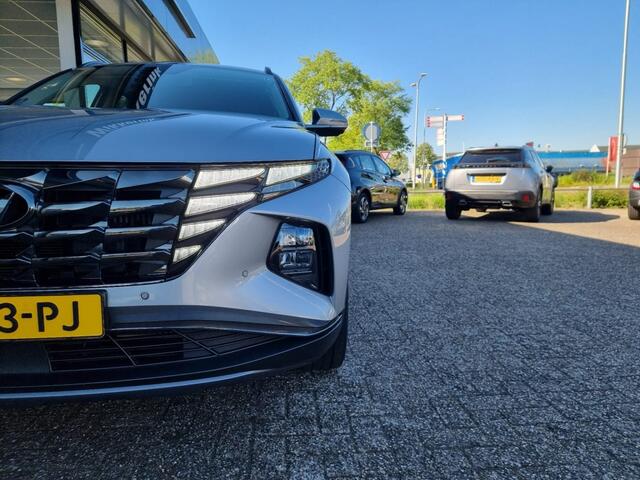 Hyundai TUCSON 1.6 T-GDI HEV PREMIUM/TREKHAAK/360CAMERA