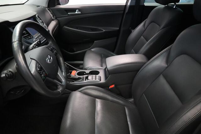 Hyundai TUCSON 1.6 T T-GDI 4WD 177 PK 4WD GDI Panoramadak 17 inch Lmv Navigatie trekhaak