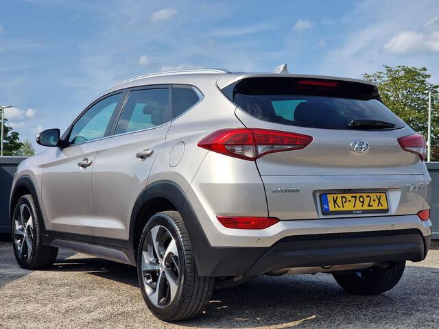 Hyundai TUCSON 1.6 GDi 130 PK Comfort | Trekhaak afneembaar | Achteruitrijcamera | 19'' Bi-color lmv | Climate control |