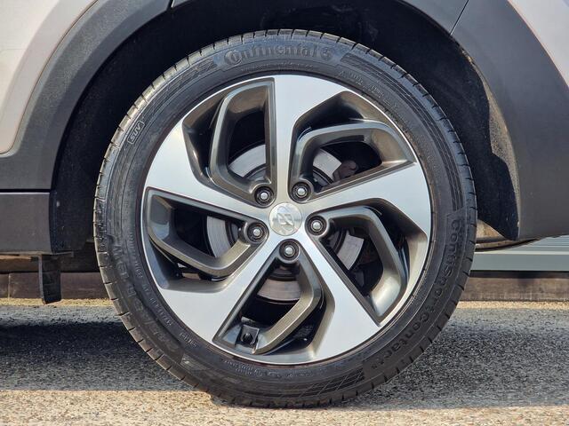 Hyundai TUCSON 1.6 GDi 130 PK Comfort | Trekhaak afneembaar | Achteruitrijcamera | 19'' Bi-color lmv | Climate control |