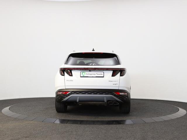 Hyundai TUCSON 1.6 T-GDI PHEV PrSky | Panoramadak | Navigatie | Parkeersensoren