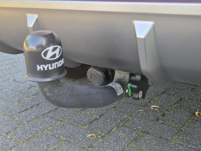 Hyundai TUCSON 1.6 T-GDI PHEV Plug-in N Line 4WD Automaat / Apple Carplay Android Auto / Trekhaak afneembaar / Trekgewicht 1350 kg / Allseason banden / Stuur-, Stoel en Achterbankverwarming / Elektrische achterklep / Rondomzicht camera /
