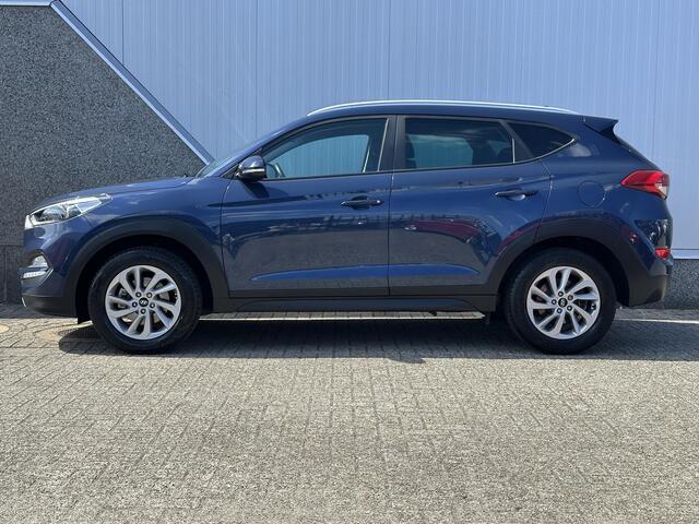 Hyundai TUCSON 1.6 GDi Anniversary Edition Navigatie / Cruise control / Camera / vierseizoensbanden / Parkeersensoren achter