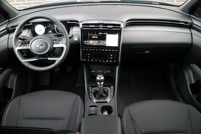 Hyundai TUCSON 1.6 T-GDI Advantage - Zwart Dak - 19'' LMV - LED - Trekhaak
