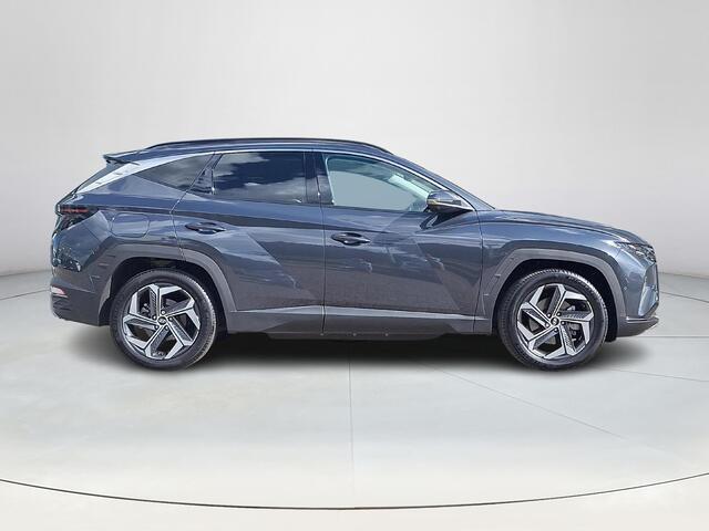 Hyundai TUCSON 1.6 T-GDI PHEV Premium Sky 4WD | 360 graden camera | Navigatie | Apple Carplay/Android Auto | Adaptief Cruise Control | Stoelverwarming/verkoeling | 36 Maanden garantie |