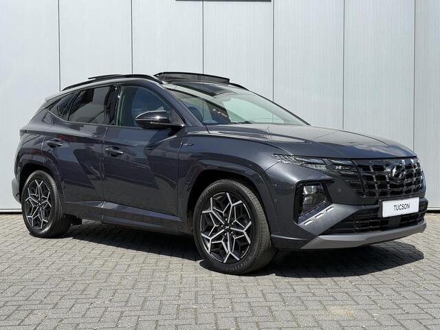 Hyundai TUCSON 1.6 T-GDI PHEV 265pk N Line Sky 4WD / Rondomzicht camera / Apple Carplay Android Auto / Adaptief cruise control / Trekgewicht 1350 Kg / Stuur- en Stoelverwarming / Elektrisch bedienbare stoelen - achterklep /