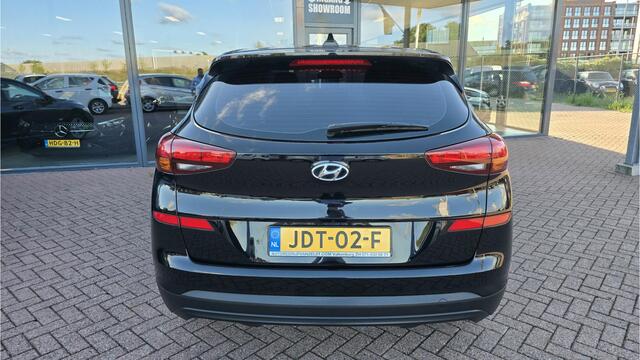 Hyundai TUCSON 1.6 GDI Comfort* 6 Bak*Navigatie*Airco (Automatische)*4 x Elektrische Ramen/Spiegels*ABS*Zeer nette auto* BOVAG Garantie