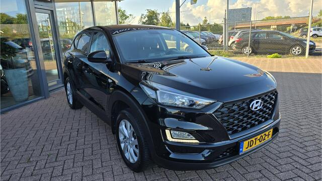Hyundai TUCSON 1.6 GDI Comfort* 6 Bak*Navigatie*Airco (Automatische)*4 x Elektrische Ramen/Spiegels*ABS*Zeer nette auto* BOVAG Garantie