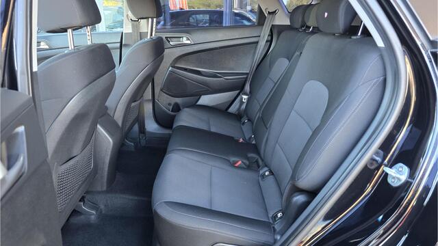 Hyundai TUCSON 1.6 GDI Comfort* 6 Bak*Navigatie*Airco (Automatische)*4 x Elektrische Ramen/Spiegels*ABS*Zeer nette auto* BOVAG Garantie
