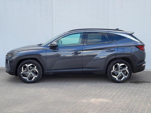 Hyundai TUCSON 1.6 T-GDI PHEV 265 pk Premium 4WD Automaat / Dealer onderhouden / 1.350 kg afn. trekhaak / Navigatie / Premium Audio / Apple Carplay / Android Auto / Stoel-, stuur- en achterbankverwarming / Stoelventilatie