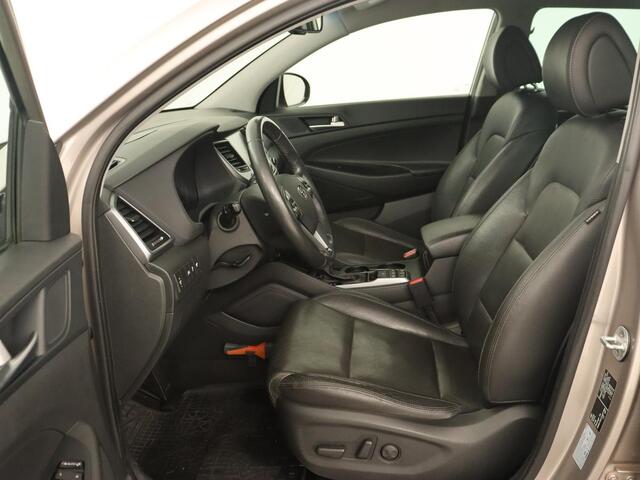 Hyundai TUCSON 1.6 T-GDi Premium 4WD | Automaat | Stoelventilatie | Trekhaak | Leder | Camera | Stoelverwarming | Navigatie | Full LED
