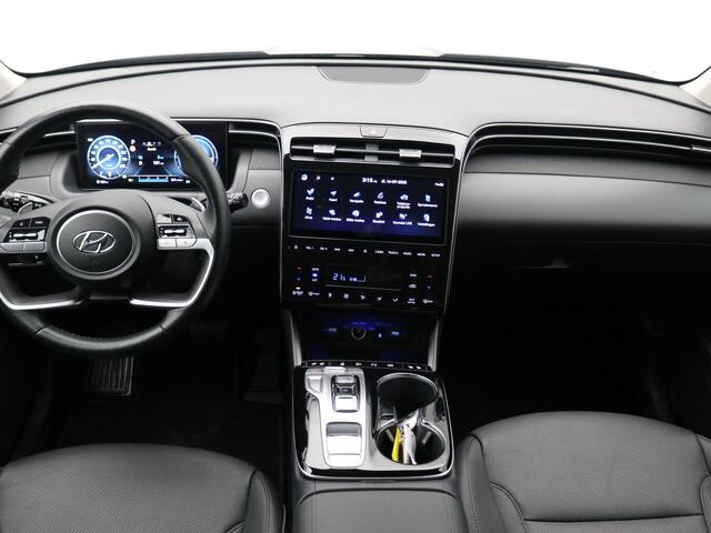Hyundai TUCSON 1.6 T-GDI PHEV Premium Sky 4WD / Trekhaak / Historie aanwezig / Bestuurdersstoel met geheugen / Full Led / LMV / Lederen bekleding / GROOT Glazen schuif-kanteldak / 360 Camera /