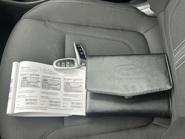 Hyundai TUCSON 1.6 T-GDI PHEV Comfort Smart 4WD / Apple carplay / Android auto / Stoel en Stuurwielverwarming / Dealer onderhouden / Elektrische Achterklep / Cruise Control Adaptief /