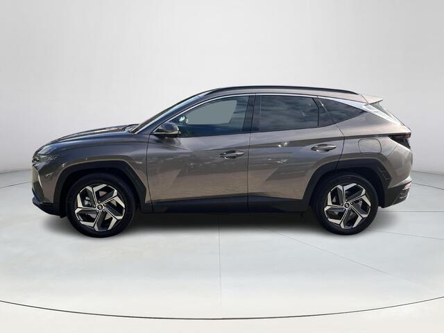 Hyundai TUCSON 1.6 T-GDI PHEV Comfort Smart 4WD | Rijklaar | Trekhaak | Navigatie |