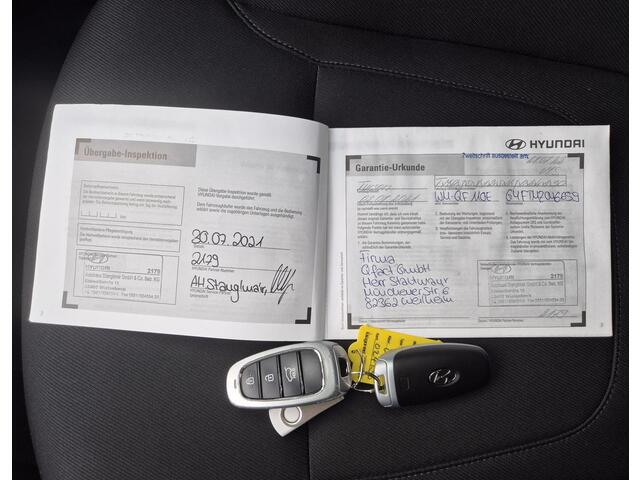 Hyundai TUCSON 1.6 T-GDI PHEV Comfort Smart 4WD Automaat / Apple Carplay Android auto / trekgewicht van 1.350 kg / Stuur-, en Stoelverwarming / elektrisch achterklep / Keyless Start/Entry / Achteruitrijcamera / Krell Audio Systeem /