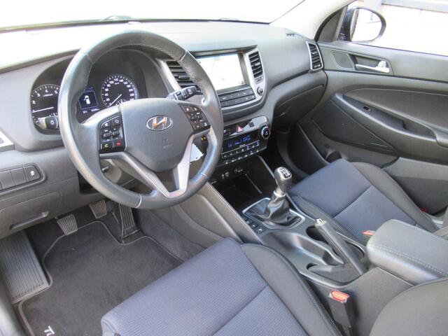 Hyundai TUCSON 1.6 GDi Comfort 2e eigen | dealer onderh | 19"inch | navi | camera | tr.haak