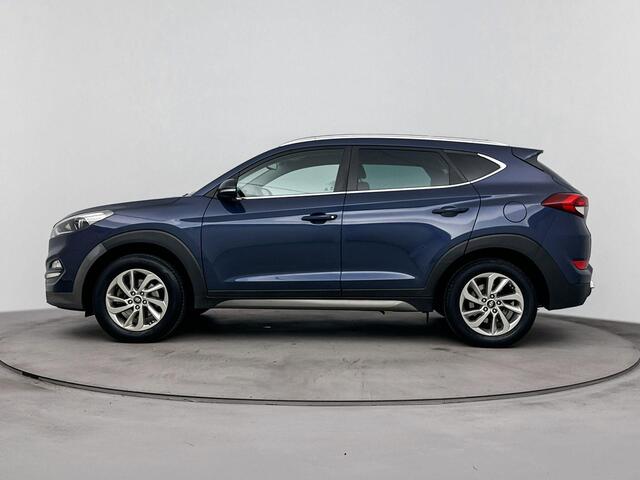Hyundai TUCSON 1.6 GDi Go! | Parkeer sensoren voor en achter | Trekhaak |