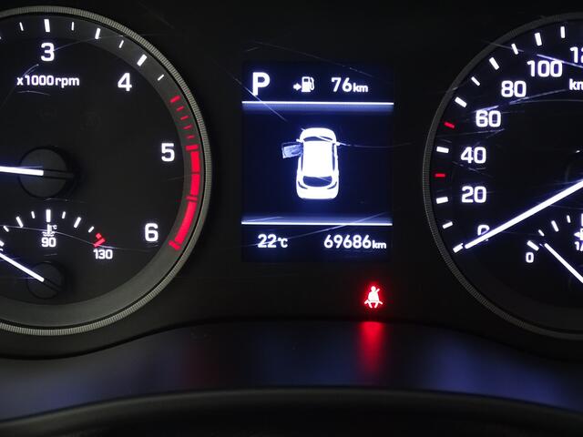 Hyundai TUCSON 1.6 CRDi Premium Automaat 1e Eig 69d KM ! Carplay ,Panoramadak ,Camera, Zeer nette staat / Dealer onderhouden