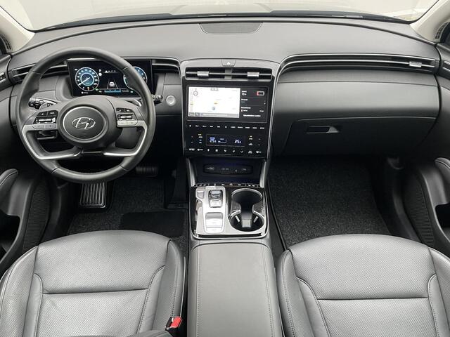 Hyundai TUCSON 1.6 T-GDI PHEV Premium 4WD / Dealer onderhouden / Navigatie / Premium Audio / Apple Carplay / Android Auto / Stoel-, stuur- en achterbankverwarming / Stoelventilatie