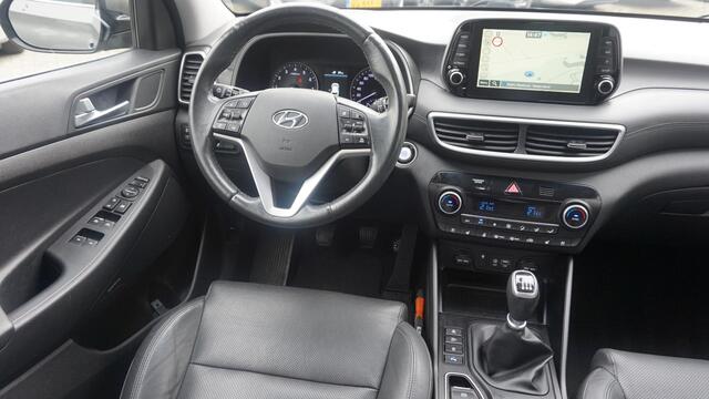 Hyundai TUCSON 1.6 GDI Premium Elektr Achterklep | Elektr Stoelverstelling | Stoelverwarming-koeling