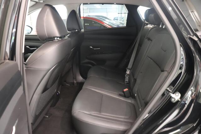 Hyundai TUCSON 1.6 T-GDI PHEV Premium | 360° Camera | Leder bekleding | Electr. stoelen | AppleCarplay AndroidAuto | Stoel en stuur verwarming | Smartphone entry |