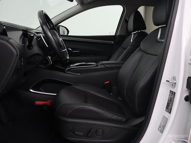 Hyundai TUCSON 1.6 T-GDI PHEV Premium 4WD | Trekhaak | Stoelventilatie | 360 Camera | Leder | Carplay | Memory | Achterbankverwarming | Navigatie | Stuurverwarming | Full LED | Keyless | Plug In