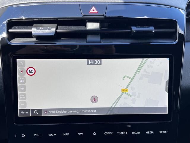 Hyundai TUCSON 1.6 T-GDI PHEV N Line Edition 265PK 4WD Automaat / Dealer onderhouden / SoH 100 % / Trekgewicht 1.350 kg/ Camera / Apple Carplay Android Auto / Adaptief CC / Stuur- en Stoelverwarming / Elektrische klep /