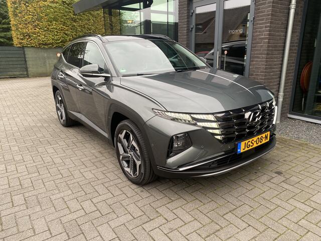 Hyundai TUCSON 1.6 T-GDI PHEV Premium Sky 4WD Plug-In Trekhaak Panoramadak Leder
