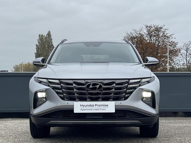 Hyundai TUCSON 1.6 T-GDI PHEV 265 PK Comfort 4WD | Navigatie | Camera | WinterPack | 19'' Lichtmetalen velgen |